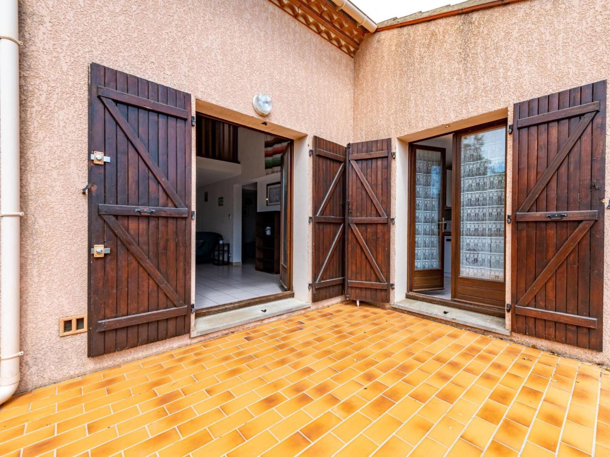 Holiday Home Hameau Des Tamarins-2 By Interhome Le Barcarès Exterior foto